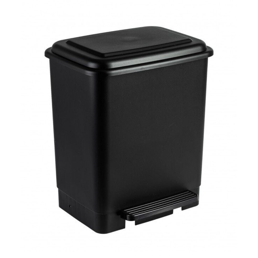 Balde com tampa C/ Pedal 26L Preto R.796