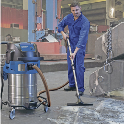 Nilfisk ATTIX 961-01 – Aspirador Industrial Monofásico de Água e Pó 70L